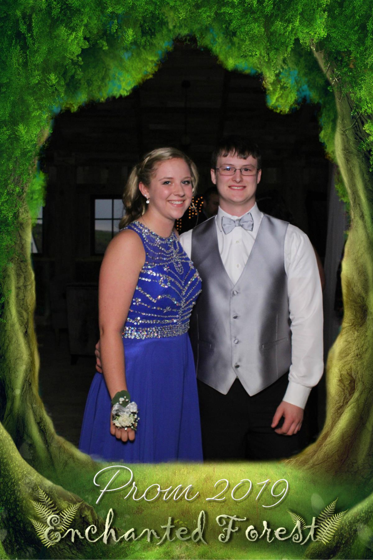 Rangeley Prom | View more photos from the event at gallery.mainemagicmirror.com/u/MaineMagicMirror/Rangeley-Prom